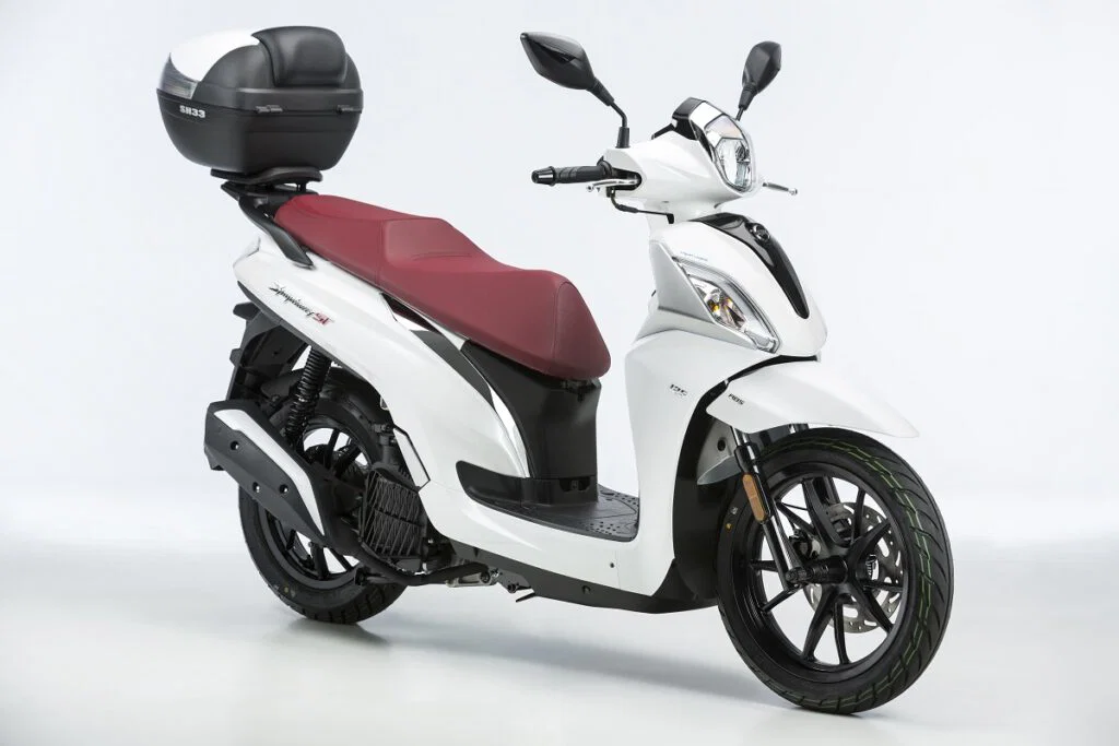 Scooteur SYM SYMPHONY ST 125CC EURO 4 - Carburateur - BLANC