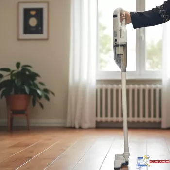 Aspirateur Balai FLORENCE HK420 - 100 Watts - Blanc