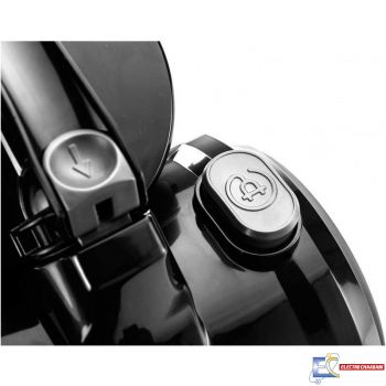 Aspirateur Sans Sac BLACK AND DECKER VM1480-B5 1480W - Noir