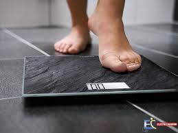 Pèse Personne SOEHNLE STYLE SENSE COMPACT - 63881 - 180KG - Noir