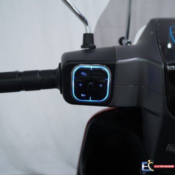 SCOOTER LA VITA 125CC injection - ROSE